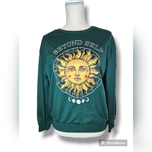 SHEIN Teen Cotton Green Vintage Sun Pattern Sweatshirt - Picture 1 of 7